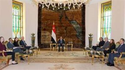 الرئيس السيسي يتشاور مع وفد أمريكي للاتفاق على ضرورة وقف إطلاق النار