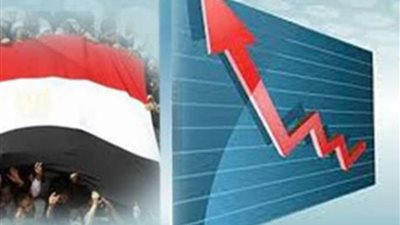إلى أين يتجه اقتصاد مصر العام الحالي؟.. خبير مصرفي يوضح