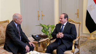 الرئيس السيسي يبحث مع أبو الغيط مستجدات الوضع في غزة