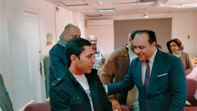 وكيل صحة سوهاج يلتقي الأخوة الأقباط بديوان المديرية لتقديم التهنئة بعيد الميلاد المجيد