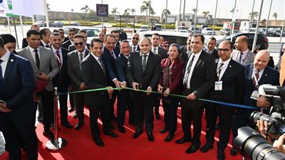 وزيرا الصناعة والبيئة يفتتحان معرض إيجي بلاست ومعرض بلاستيكس بمشاركة 360 شركة