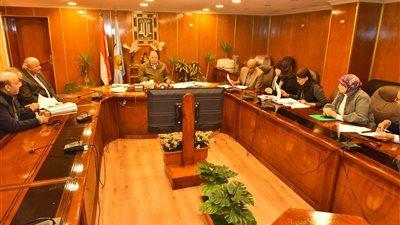 أسيوط تعقد اجتماعًا لبحث سبل الاستفادة من المواقع الغير مستغلة