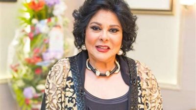 إسعاد يونس: بنعمل حساب المشاهد واحنا بنصور كل مشهد في الفيلم