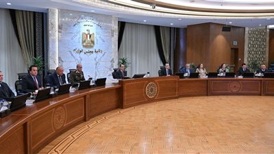 الحكومة تعتمد 8 قرارات خلال الاجتماع الاسبوعي.. تعرف عليهم