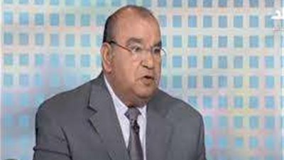 رفعت فياض: عجز المعلمين بالمدارس وصل الآن لـ 350 ألف