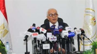 رضا حجازي يقرر تشكيل فرق لمعالجة التسرب من التعليم