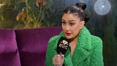غادة عبد الرازق: المرأة القوية تحترم زوجها.. 
