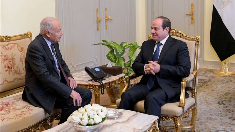 الرئيس السيسي والأمين