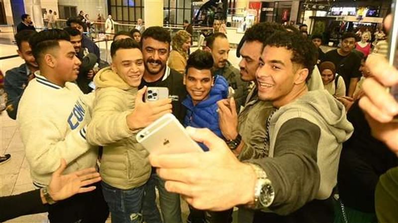 العوضي يتابع نجاحات