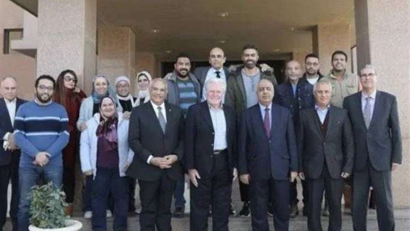 حسين فهمي بمدينة