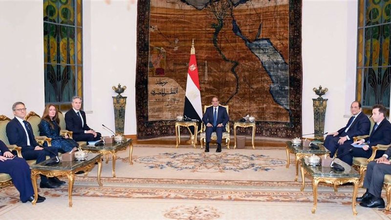 الرئيس السيسي يستقبل
