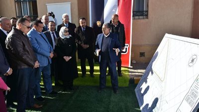 وزير التنمية المحلية ومحافظ الشرقية يفتتحان المدفن الصحي ببلبيس