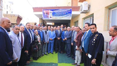 نقيب المحامين يشهد افتتاح نقابة إدفو بعد تجديدها.. ويؤكد: لدي خبرة تتعدى الـ31 عامًا