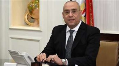 عاصم الجزار يتفقد سير العمل بمحطة تنقية مياه شرب 