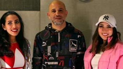 ساندي تتعاون مع عزيز الشافعي ومنة القيعي وتميم في أغنية جديدة