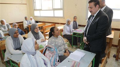 بالارقام.. 82 ألف و477 طالب وطالبة يؤدون الامتحانات بـ 401 لجنة بالمنوفية