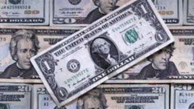 خبراء يضعون روشتة الخروج من نفق الدولار المظلم