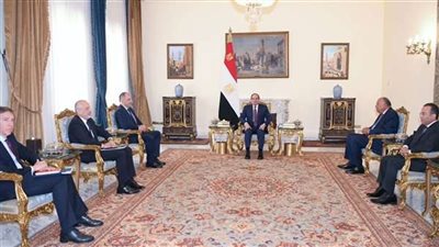 الرئيس السيسي يستقبل وزير خارجية اليونان لبحث الوقف الفوري لإطلاق النار في غزة