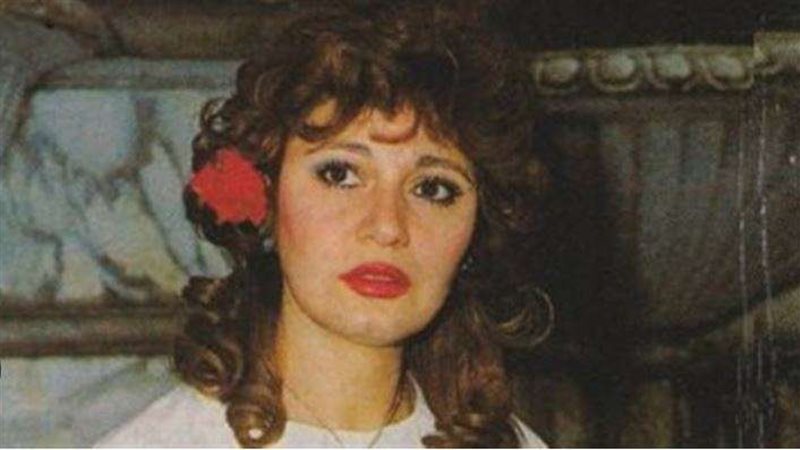 الفنانة مديحة كامل