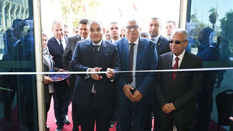 جانب من الافتتاح