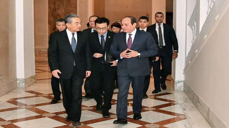 الرئيس السيسي ووزير