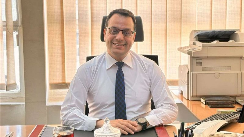 الخبير المصرفي وليد