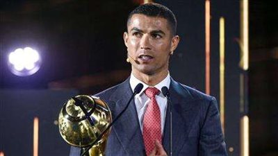 «كنا نمتلك نجوم العالم» الدوري الفرنسي يستفز رونالدو بميسي وإمبابي بعد تصريحاتة