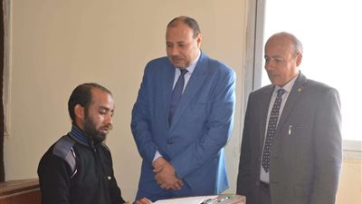 انتظام وهدوء يسود الامتحانات بكليتي الشريعة والقانون والتربية بنين بأسيوط