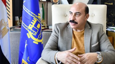 محافظ أسوان يعطي إشارة البدء لإطلاق قافلة 