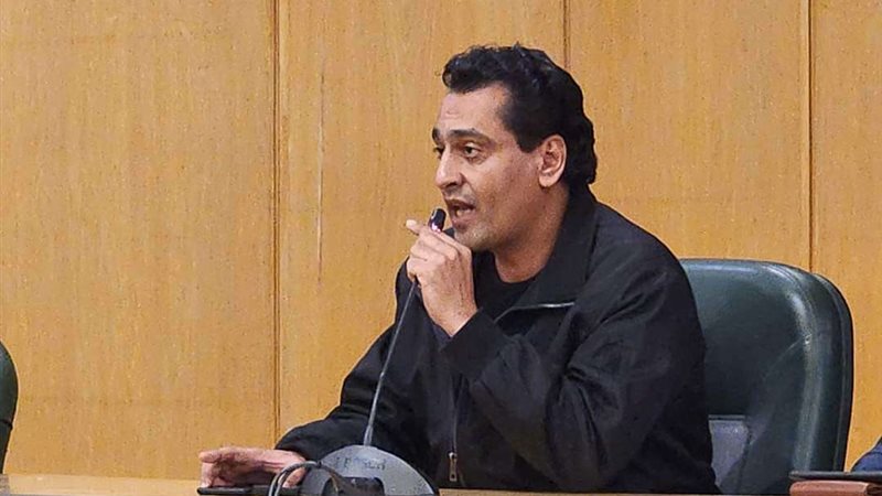 أيمن عبد المجيد