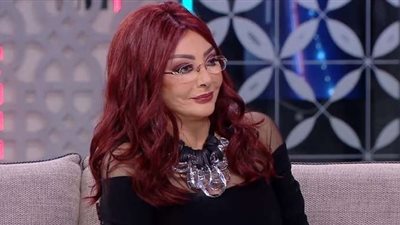 نبيلة عبيد تحتفل بعيد ميلادها وسط أجواء عائلية وفنية