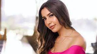 غدا.. جنات ضيفة «أجمد7 الساعة 7» على «نجوم FM»