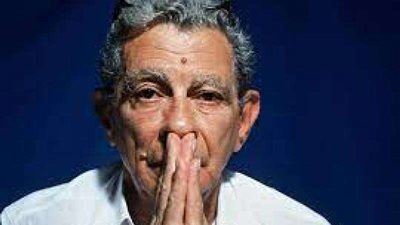 يوسف شاهين.. «حدوتة مصرية» وصائد الجوائز