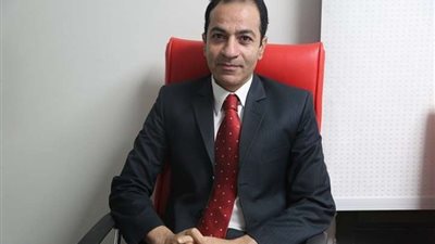 أستاذ استثمار: الهدف من المشروعات القومية هو خدمة مناخ الاستثمار