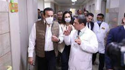 وزير الصحة يتفقد مستشفى كوم حمادة التخصصي ويوجه بمتابعة معدلات الولادة القيصرية