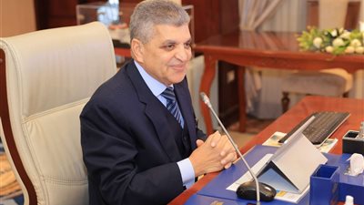 أسامة ربيع يناقش تداعيات الأوضاع الراهنة في منطقة البحر الأحمر