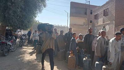 سوهاج بلا بوتاجاز والأهالي طوابير على المستودعات.. وتموين المحافظة «خارج الخدمة »