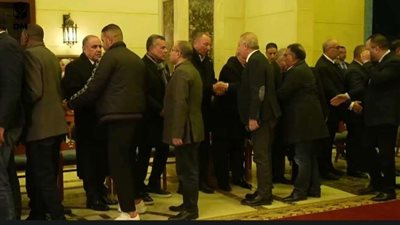 الخطيب ومرتجي يتلقيان عزاء 