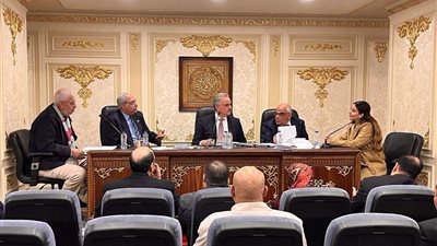 تحرك برلماني لإنشاء أول مدرسة صديقة للبيئة في البحر الأحمر