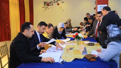 اللجنة القضائية المشرفة على انتخابات المحامين تتلقى أوراق مرشحان على منصب النقيب العام