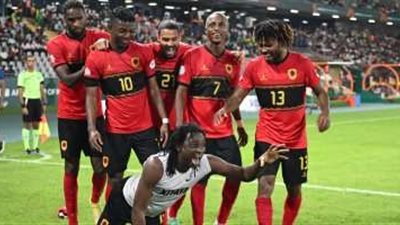 مدرب منتخب أنجولا: الفوز على نيجيريا هدفنا.. وأوسيمين لاعب عظيم