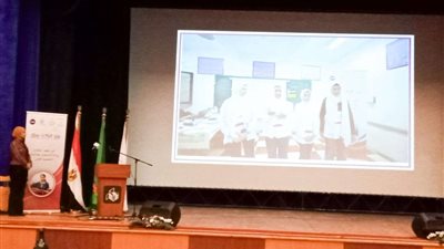 محافظ المنوفية يلتقي رئيس مجلس أمناء مؤسسة شباب القادة على هامش فاعليات برنامج 