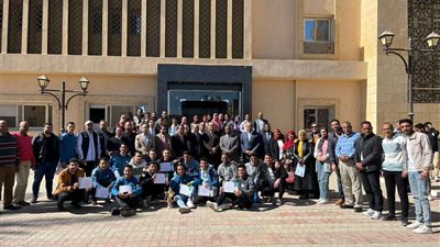 المركز الأول لجامعة سوهاج في مسابقة شعر الفصحى بملتقى طلاب كليات الطب بالوادي الجديد