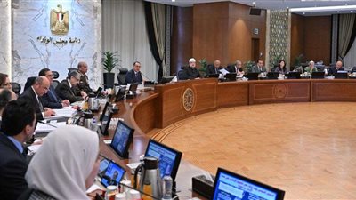 الوزراء يعتمد قرار ترشيد الإنفاق الاستثماري بالجهات الداخلة في الموازنة العامة