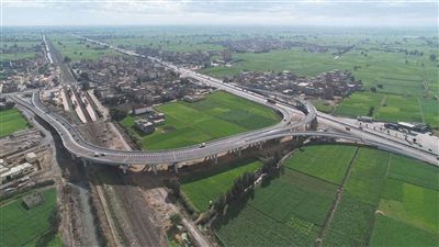 بدء التشغيل التجريبي لكوبري مزلقان أبوحمص على خط سكة حديد القاهرة - الإسكندرية