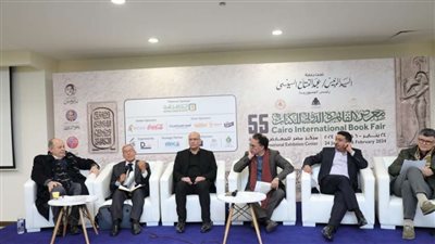طه حسين يتصدر المشهد بمعرض القاهرة الدولي للكتاب