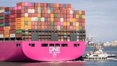 ميناء دمياط يستقبل 8 سفن خلال الـ24 ساعة الماضية