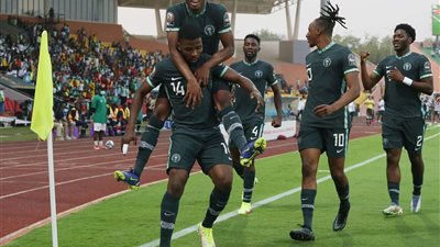 موعد مباراة نيجيريا وأنجولا في أمم إفريقيا والقنوات الناقلة