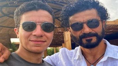 بعد نجاح «راجعين يا هوى».. خالد النبوي يجتمع مع فريق العمل في إمبراطورية ميم
