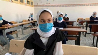 مؤسس أمهات مصر: أسعار الكتب الخارجية مبالغ فيها.. وأولياء الأمور: فوق طاقتنا